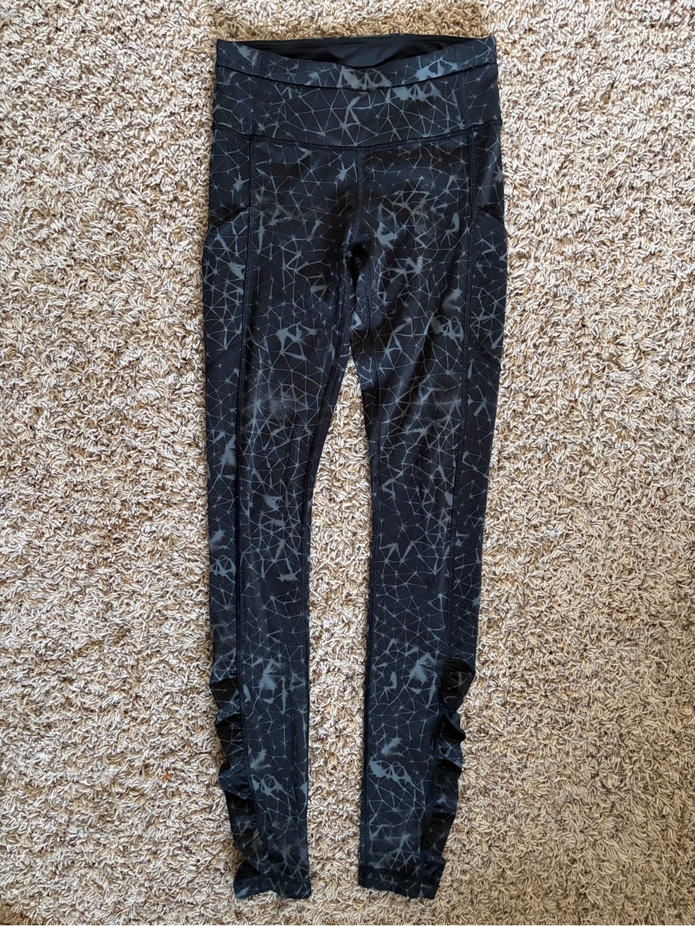 lululemon athletica Black Geometric women’s Leggings